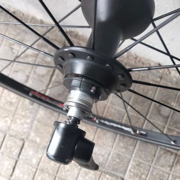 Used Campagnolo Proton Asymmetric Wheelset bike — image 7 of 7