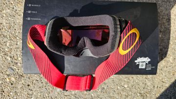 Used Oakley Airbrake MX Prizm Goggles Red Flow Prizm MX Torch/CAT2 bike — image 3 of 3