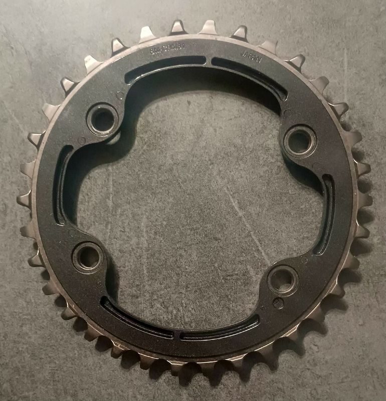 Used Shimano DEORE XT SM-CRM81 Chainring bike — image 2 of 4