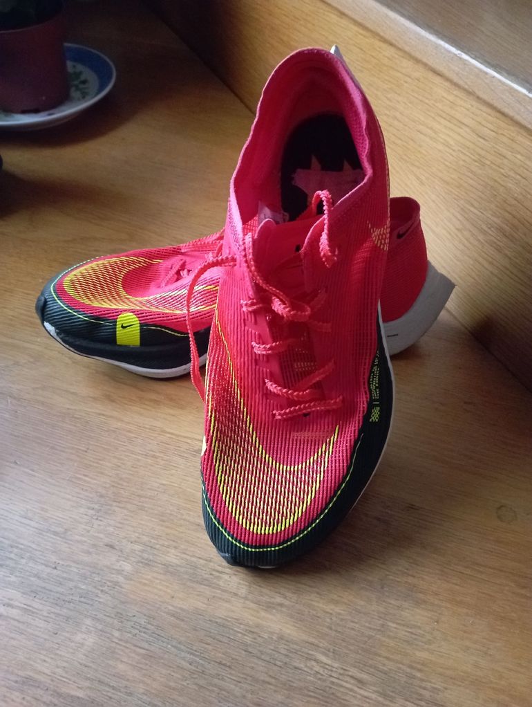 Used Nike ZoomX Vaporfly 2 bike — image 1 of 2