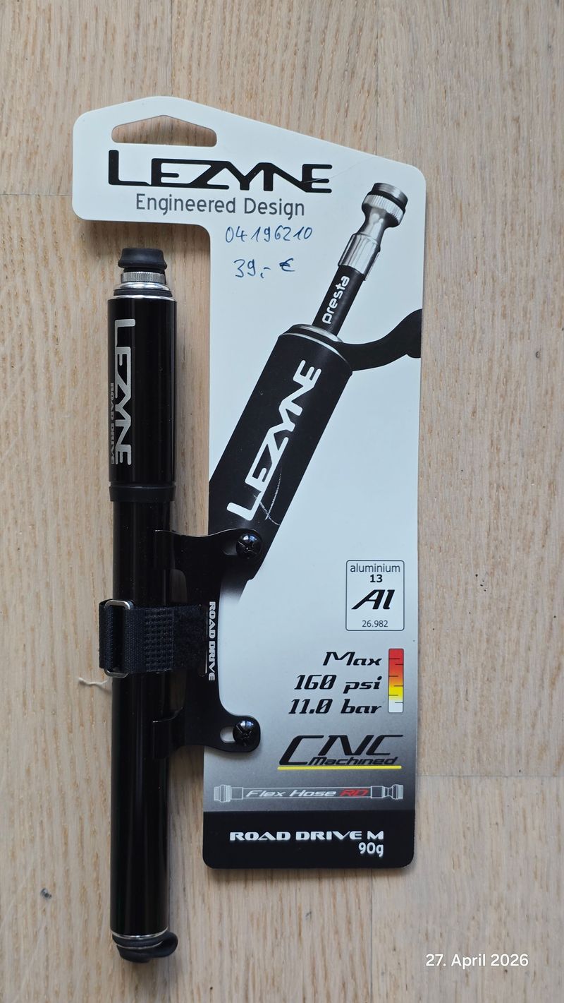 Tweedehands Lezyne Road Drive M Road Pump Cycling Accessories