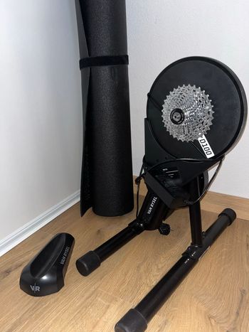 Van Rysel, D100 Home Trainer