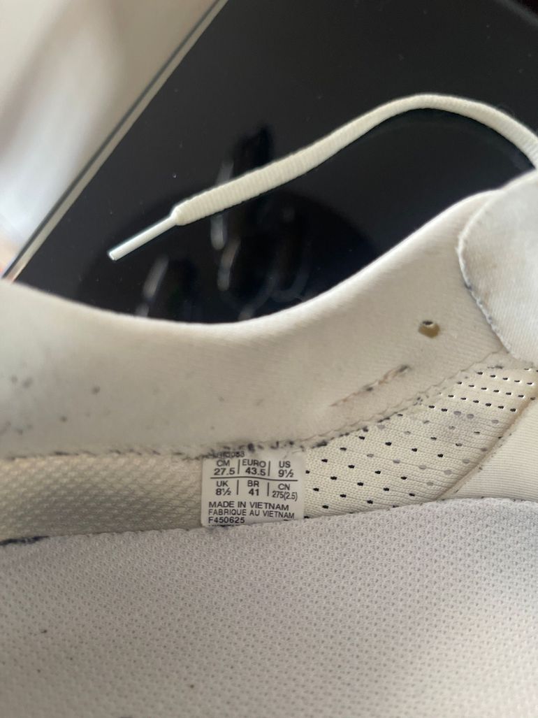 Used Asics SONICBLAST Running Shoes 2025 bike — image 6 of 6