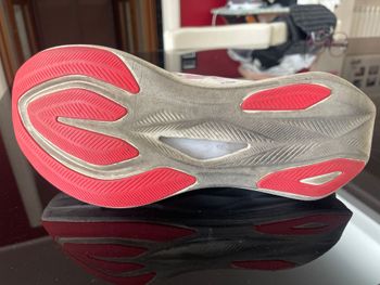 Used Asics SONICBLAST Running Shoes 2025 bike — image 5 of 6
