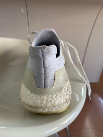 Brugt Adidas Ultraboost bike — billede 3 af 4