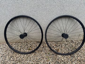 Used Syncros RP 2.0 Disc Wheels 2024 bike — image 3 of 5