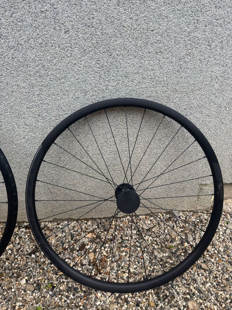 Used Syncros RP 2.0 Disc Wheels 2024 bike — image 2 of 5