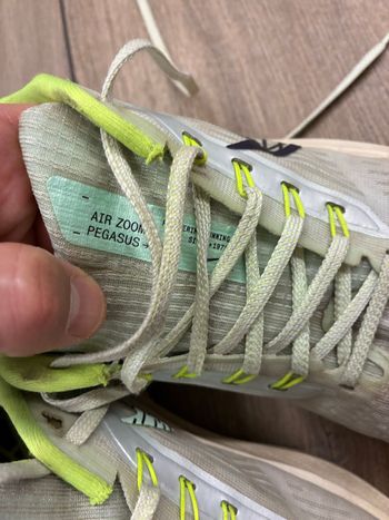 Used Nike Air zoom pegasus 39 bike — image 2 of 13
