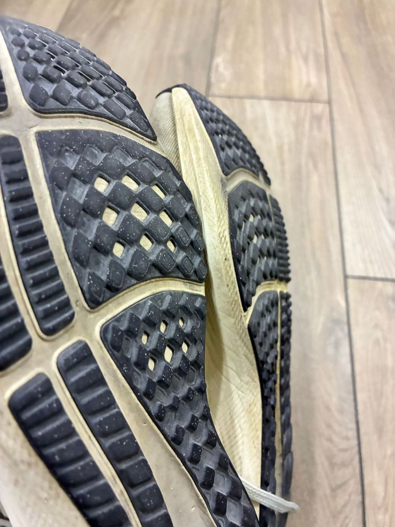 Used Nike Air zoom pegasus 39 bike — image 6 of 13