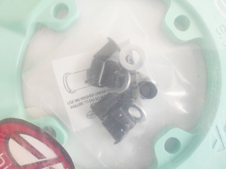 Used E*Thirteen Supercharger Bashguard 104BCD 40T Green bike — image 6 of 10