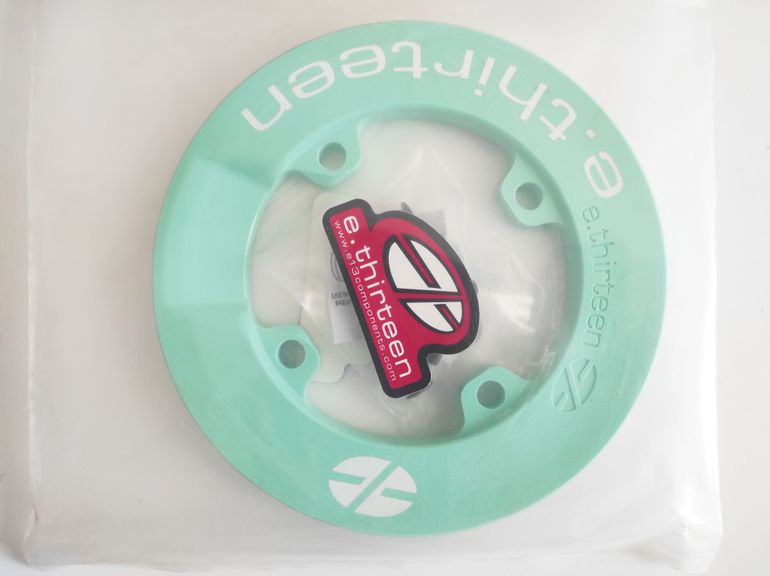 Used E*Thirteen Supercharger Bashguard 104BCD 40T Green bike — image 3 of 10