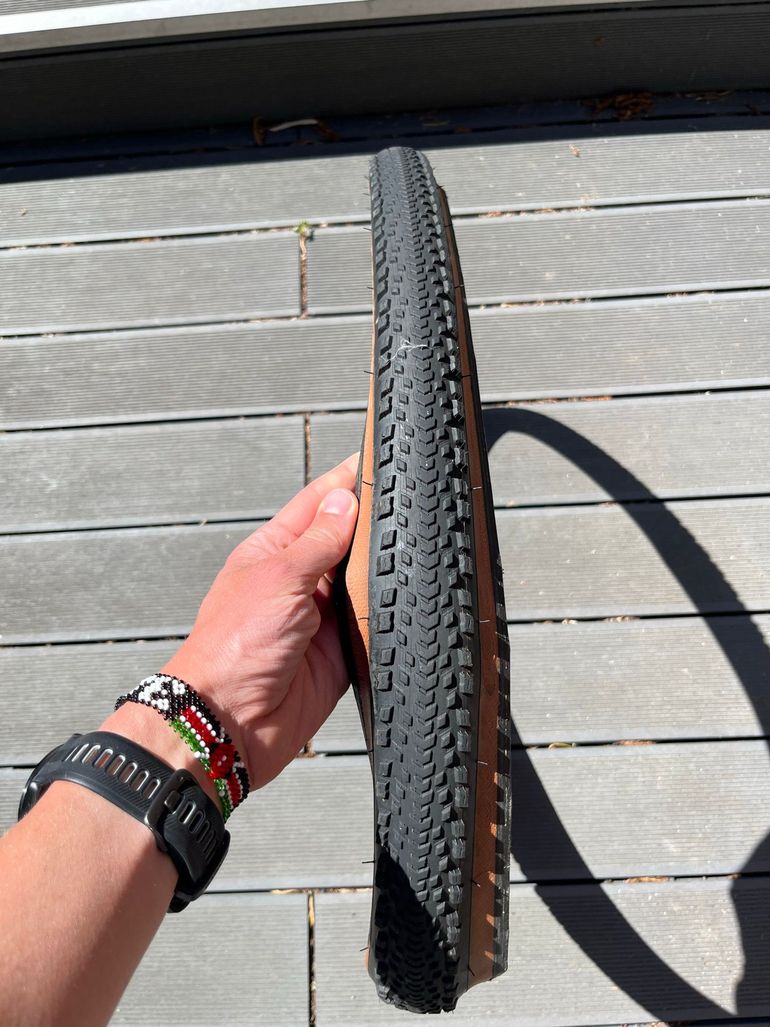 Used Pirelli Cinturato Gravel RC X 700x40c bike — image 5 of 5