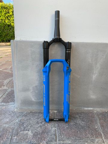 Used RockShox Fork bike — image 2 of 6