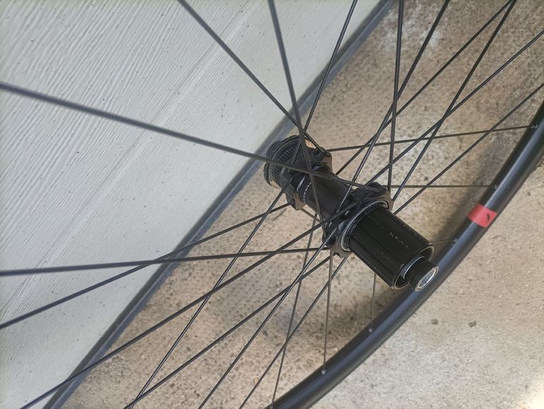 Used Fulcrum Racing 6 DB Wheelset bike — image 3 of 7