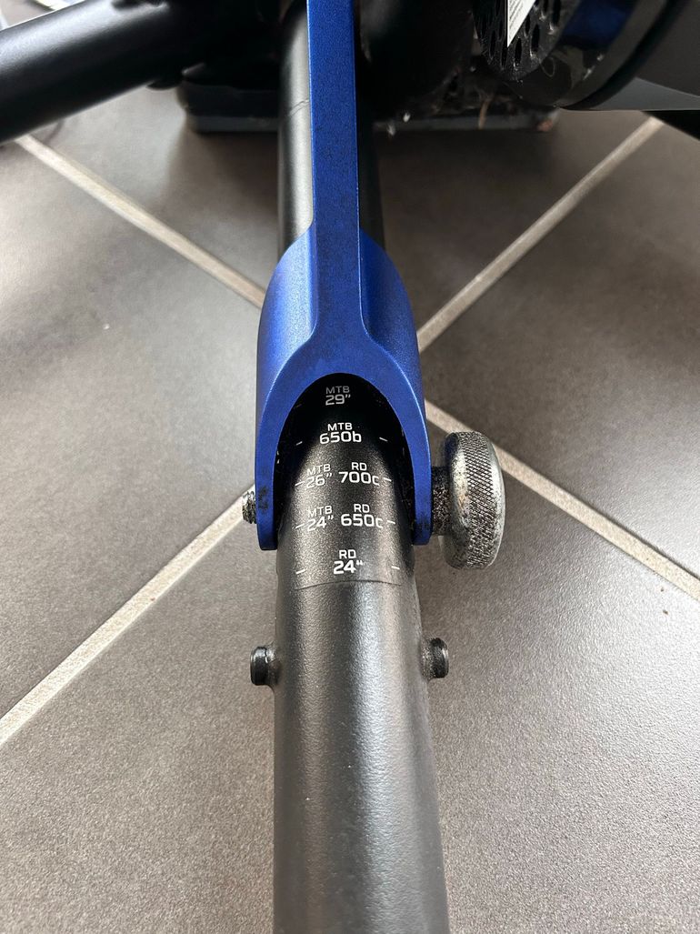 Used Wahoo kickr smart trainer V5 2023 bike — image 4 of 4