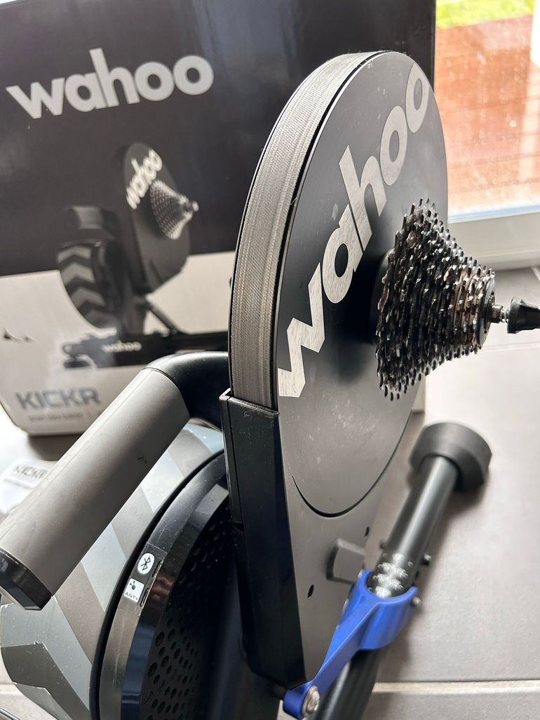 Used Wahoo kickr smart trainer V5 2023 bike — image 2 of 4