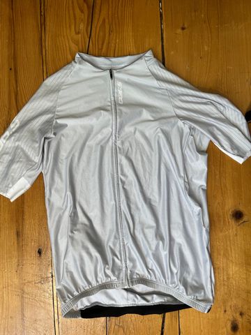 Brugt Q36.5 Gregarius Pro trikot 2025 bike — billede 1 af 2