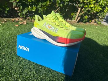 Hoka, mach x3