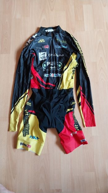 gsg, Combinaison longue cyclisme