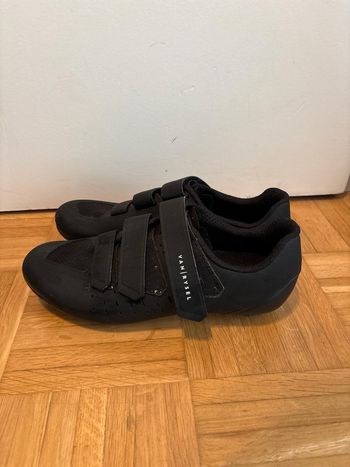 Used Van Rysel Rennradschuhe Größe 42 bike — image 3 of 4