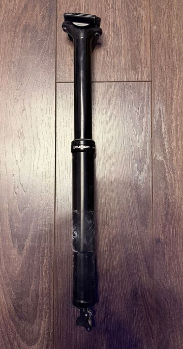Tweedehands X-Fusion Manic Dropper Seatpost 150mm 34.9mm 2022 Saddles & Seatposts