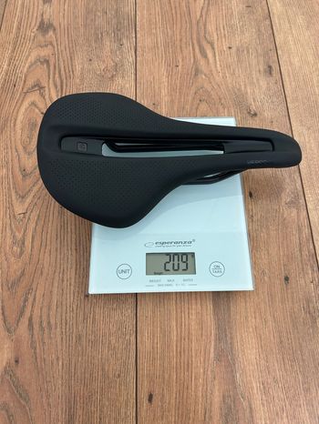 Used Bontrager Verse Pro 155 Carbon bike — image 5 of 5