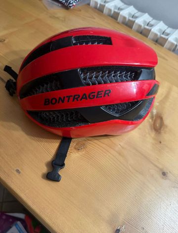 Used Bontrager Circuit WaveCel Helmet 2025 bike — image 2 of 3
