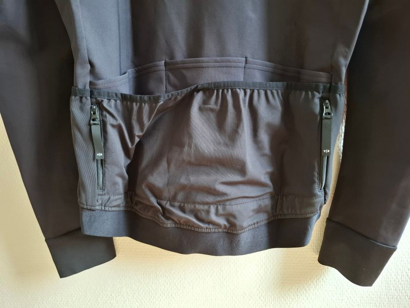 Used Van Rysel Road Cycling Jacket Endurance bike — image 3 of 9
