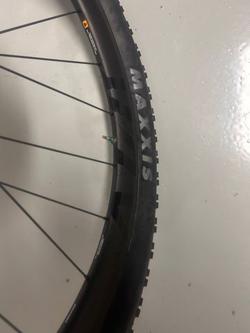 Used Giant XCR Wheels 2026 bike — image 4 of 8