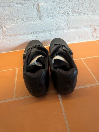 Used Bontrager Velocis Road Shoe 2023 bike — image 3 of 4
