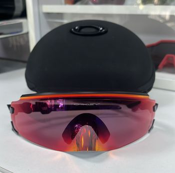 Oakley, Kato Road Prizm