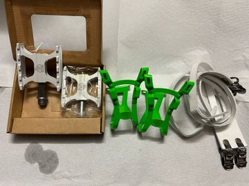 Gebrauchtes BLB Track colore bianco Drivetrain & Pedals