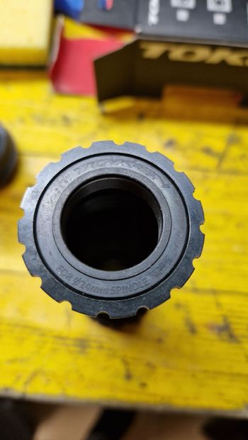 Used Token TF24 Thread Fit Bottom Bracket bike — image 3 of 3