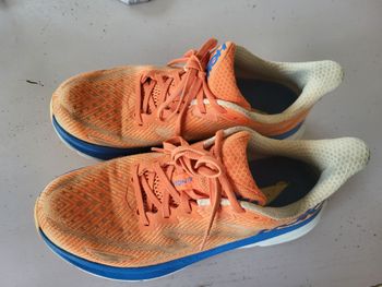 Used Hoka cchaussure running horaire 40 2/3 Clifton 9 bike