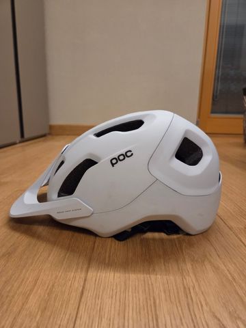Used POC Axion Helmet bike — image 2 of 8