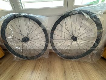 Zipp, 303 Firecrest Wheelset