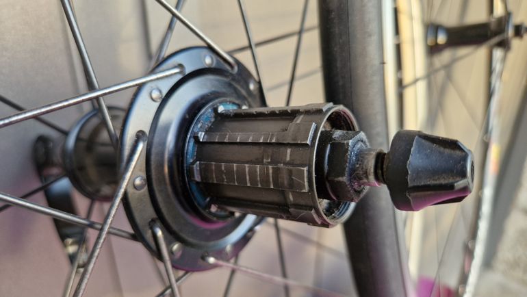 Used Campagnolo Khamsin Asymmetric Wheelset 2014 bike — image 2 of 15