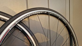 Used Campagnolo Khamsin Asymmetric Wheelset 2014 bike — image 5 of 15