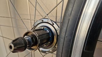Used Campagnolo Khamsin Asymmetric Wheelset 2014 bike — image 8 of 15