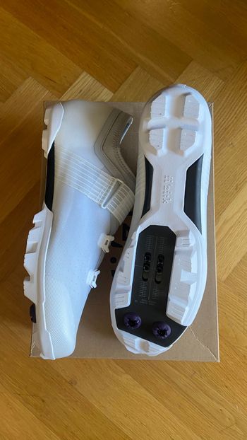 Fizik, FEROX 2 Gravel