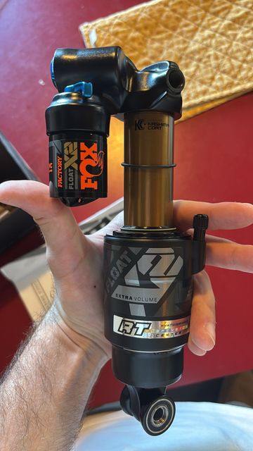 Used Fox FLOAT X2 Air Shock 2024 Rear Suspension