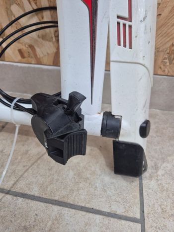 Used Elite Qubo Power Mag Smart B+ Trainer bike — image 2 of 7