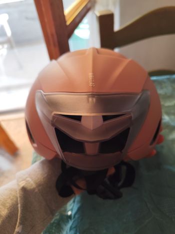 Used Limar Air Atlas Helmet 2025 bike — image 3 of 6