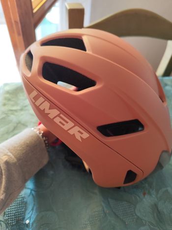 Used Limar Air Atlas Helmet 2025 bike — image 2 of 6
