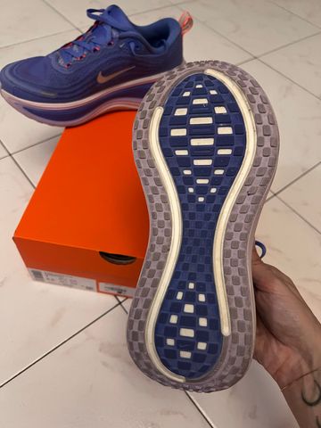 Brugt Nike Vomero Plus 2026 bike — billede 2 af 10