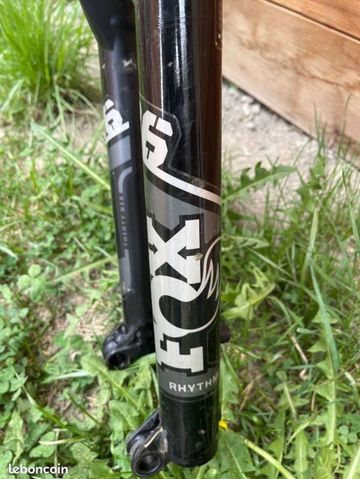 Used Fox 36 Fork bike — image 2 of 4