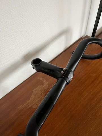 Tweedehands Black Inc Handlebar + Stem 2021 bike — afbeelding 2 van 2