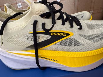 Used Brooks Hyperion max 3 bike — image 2 of 5