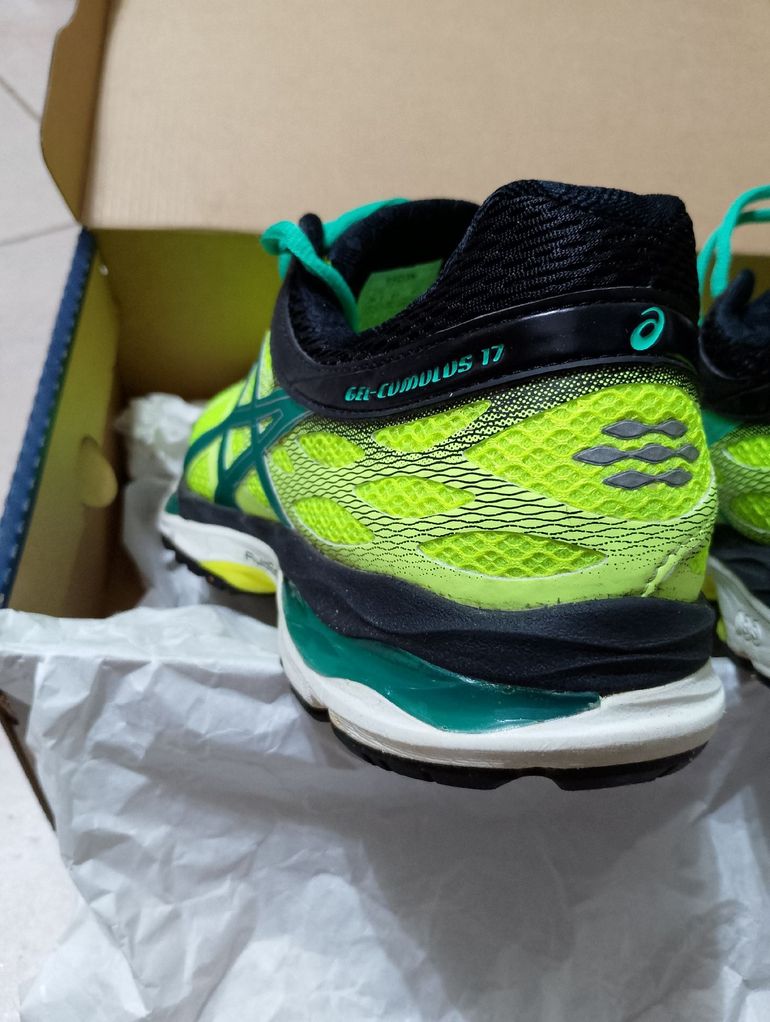 Used Asics Gel Cumulus 17 bike — image 12 of 13