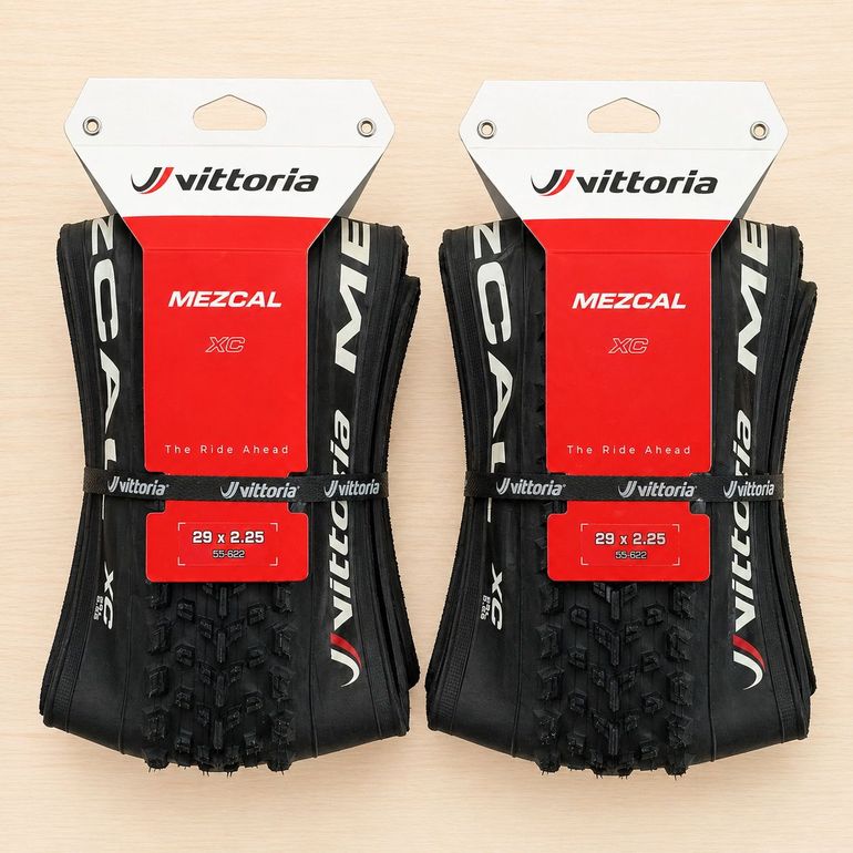 Used Vittoria Pack 2 Pneus Mezcal 29x2.25 XC 1C TLR Folding bike — image 1 of 4